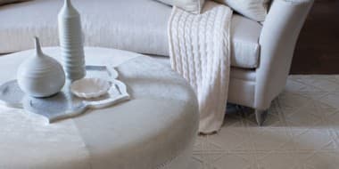 Софа трехместная обивка Platinum